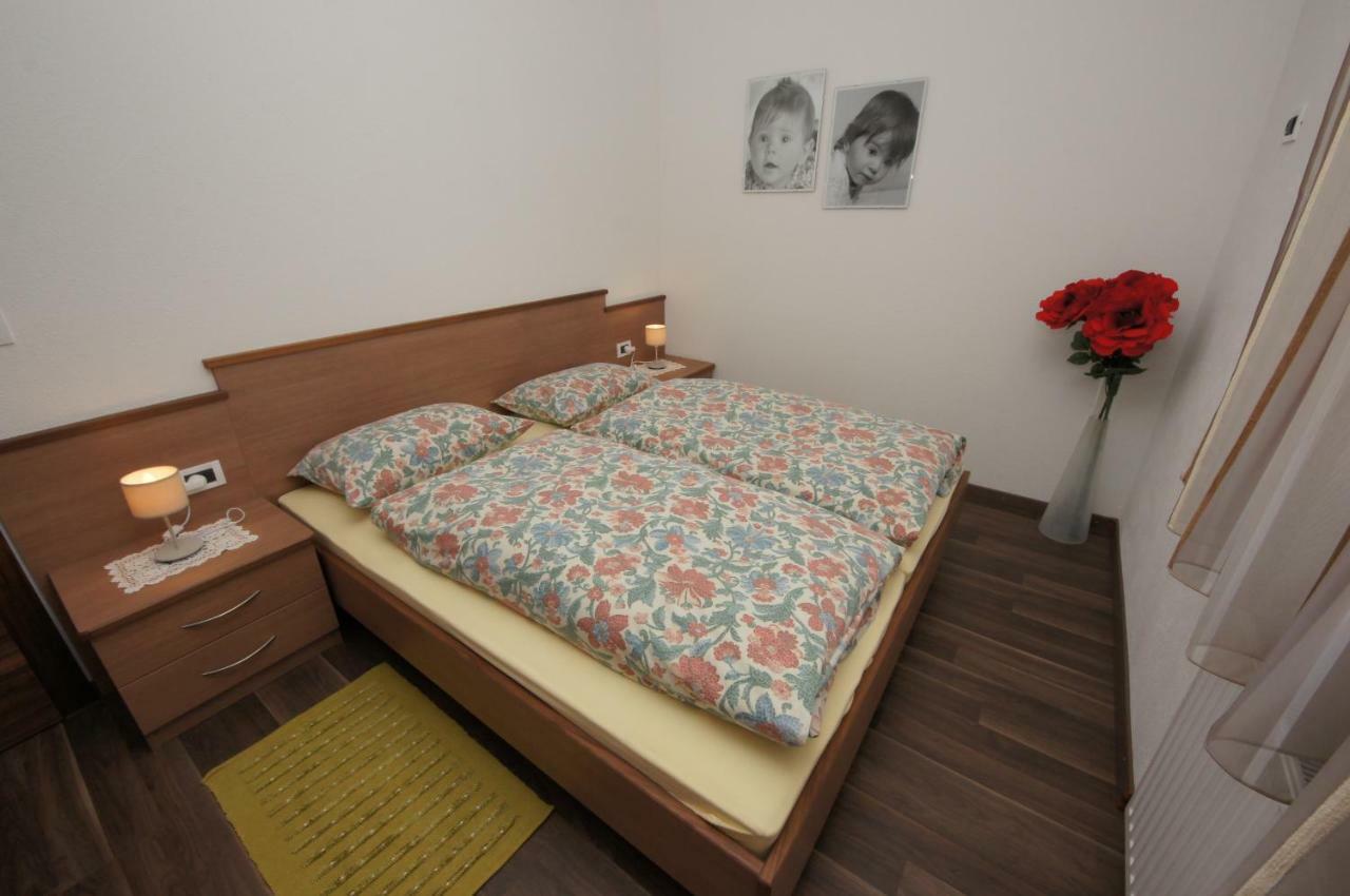 Alfred Ties Apartments Сан-Виджилио-ди-Мареббе Экстерьер фото